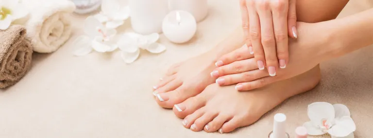 W Pedicure & Manicure